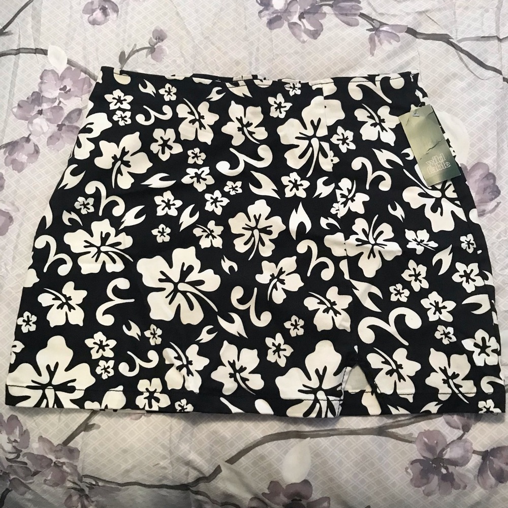 Wild Fable floral skirt